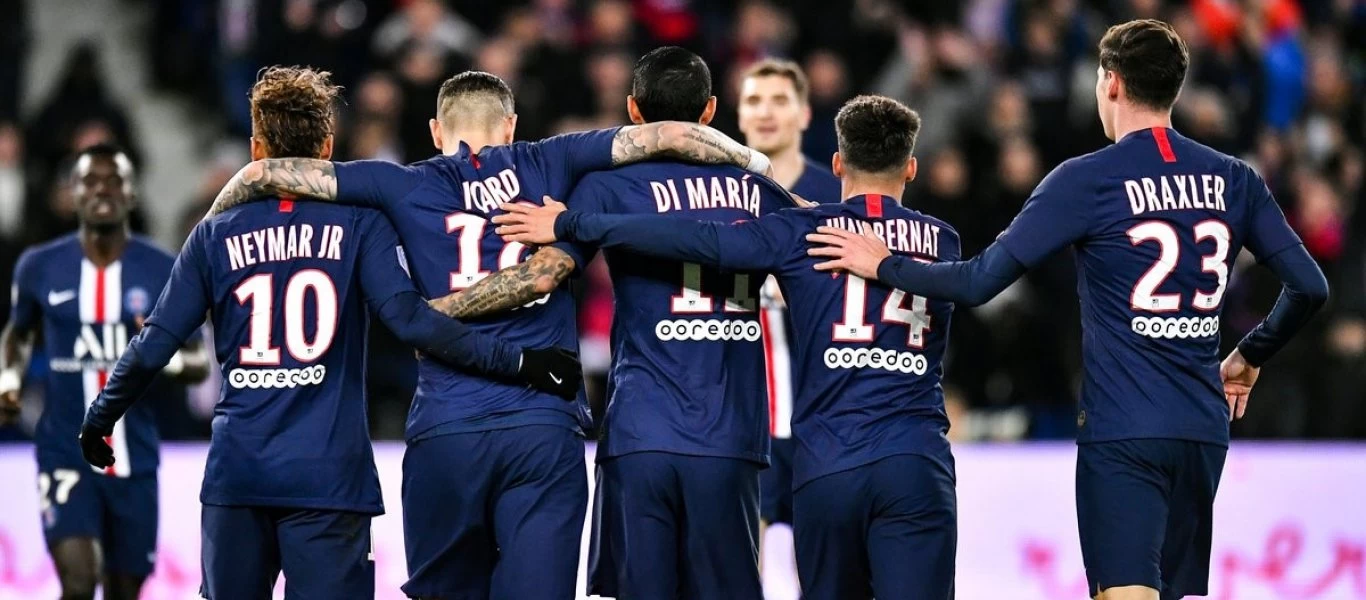 Παρί Σεν Ζερμέν: Αποκάλυψε την επετειακή φανέλα για τα 50 χρόνια της ομάδας (φωτό)